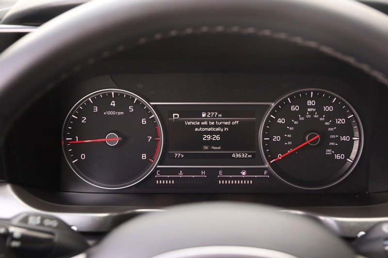 Kia Sorento Vehicle Image 15