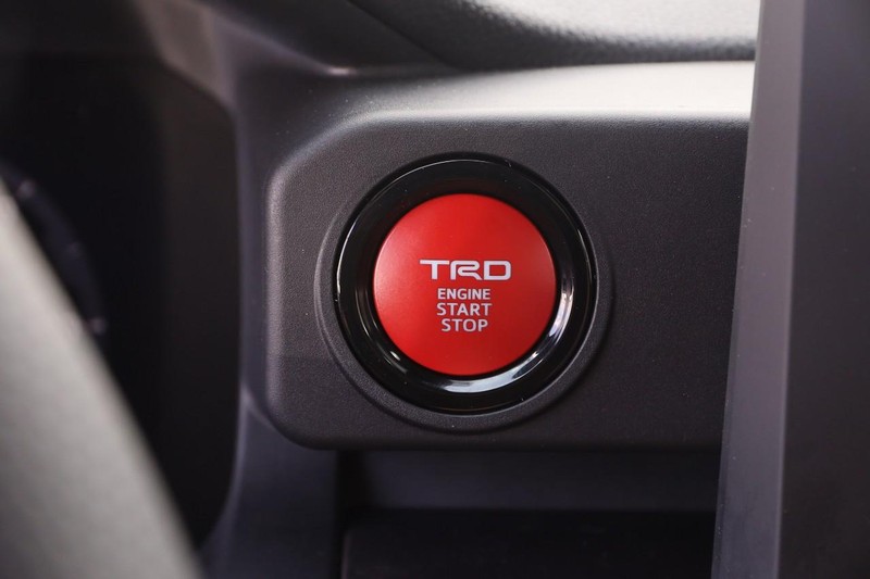 Toyota Tacoma 4WD Vehicle Image 14