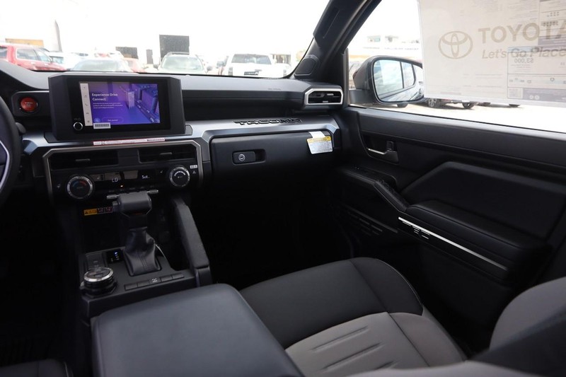Toyota Tacoma 4WD Vehicle Image 24