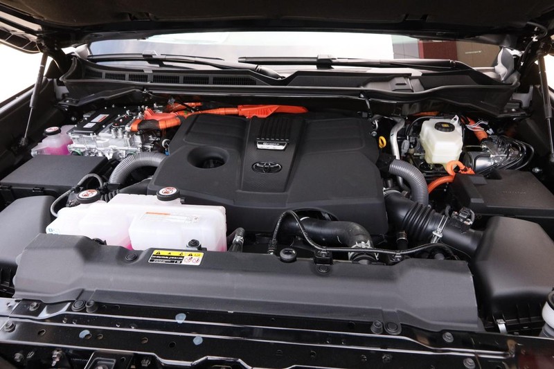 Toyota Tundra 4WD Vehicle Image 28