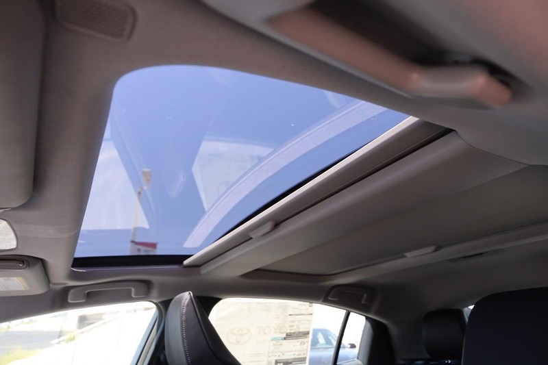 Toyota Prius Vehicle Image 08