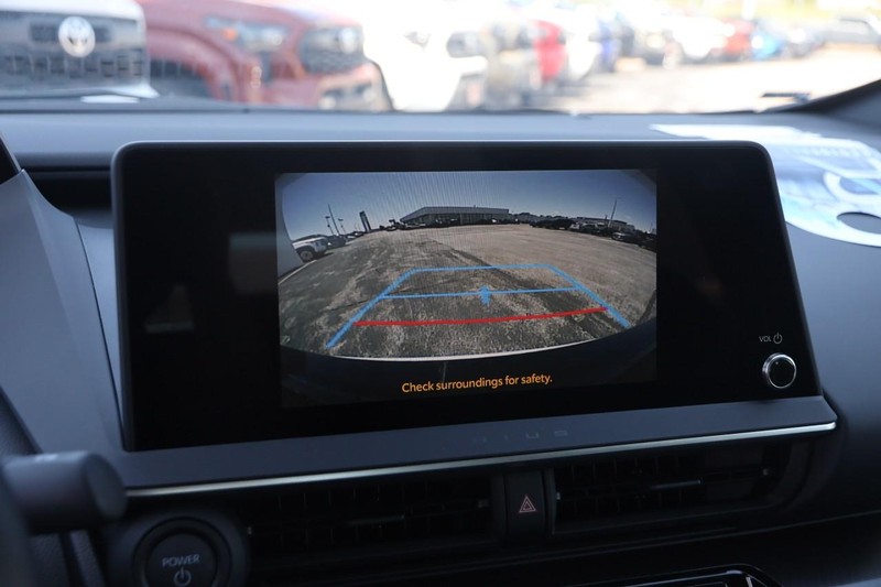 Toyota Prius Vehicle Image 16