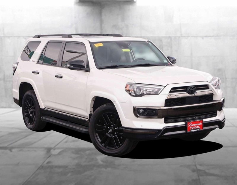 Toyota 4Runner Vehicle Image 02