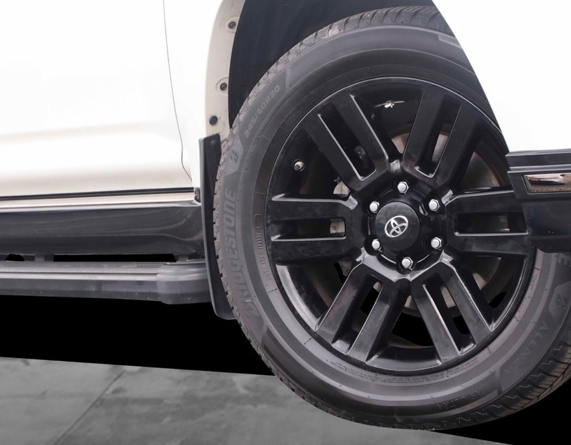 Toyota 4Runner Vehicle Image 03