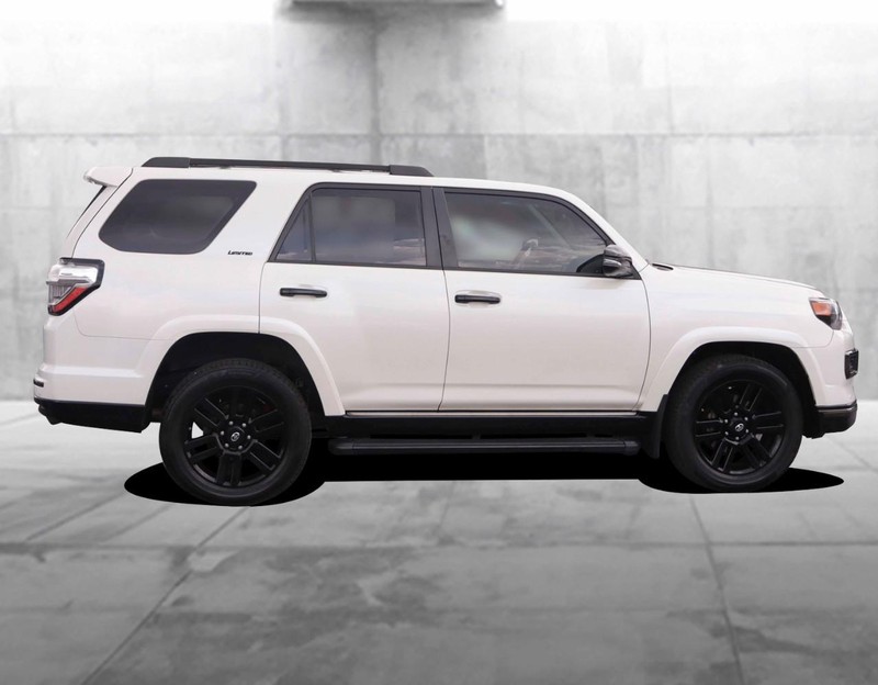 Toyota 4Runner Vehicle Image 05