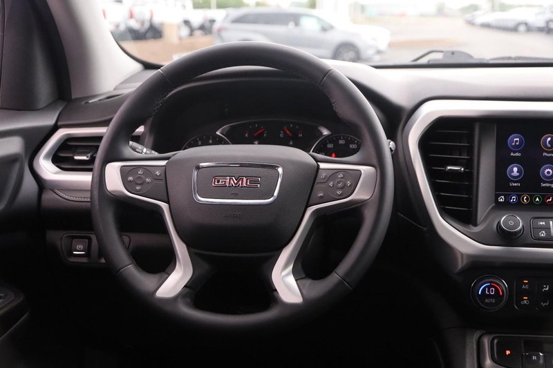 GMC Acadia Vehicle Image 23