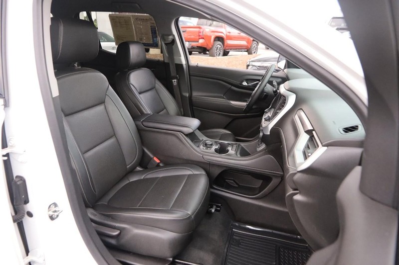 GMC Acadia Vehicle Image 26