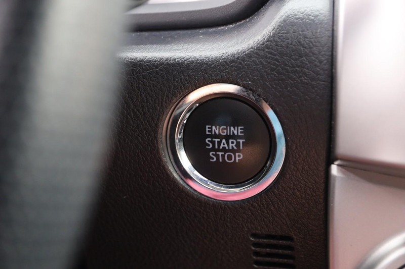 Toyota 4Runner Vehicle Image 15