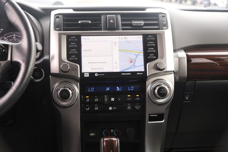 Toyota 4Runner Vehicle Image 25