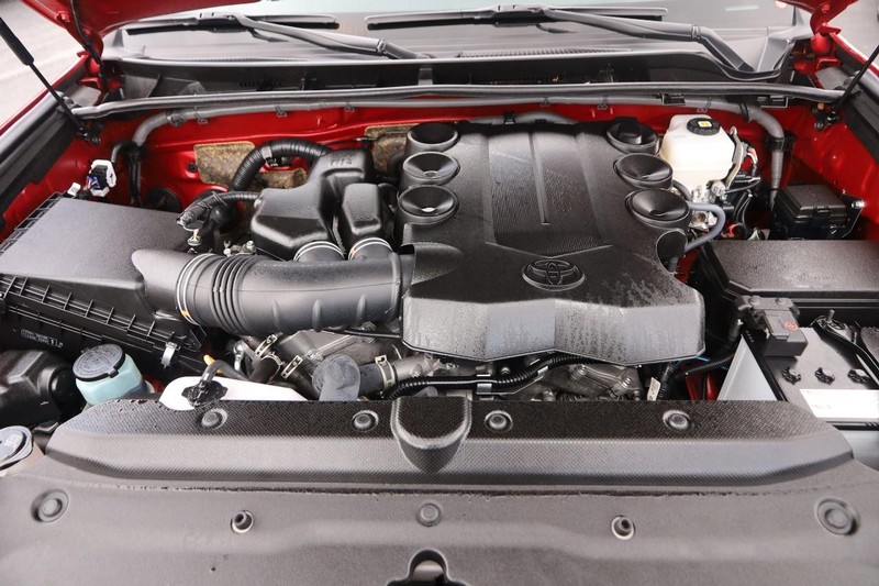 Toyota 4Runner Vehicle Image 28