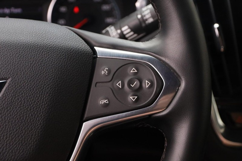 Chevrolet Traverse Vehicle Image 14