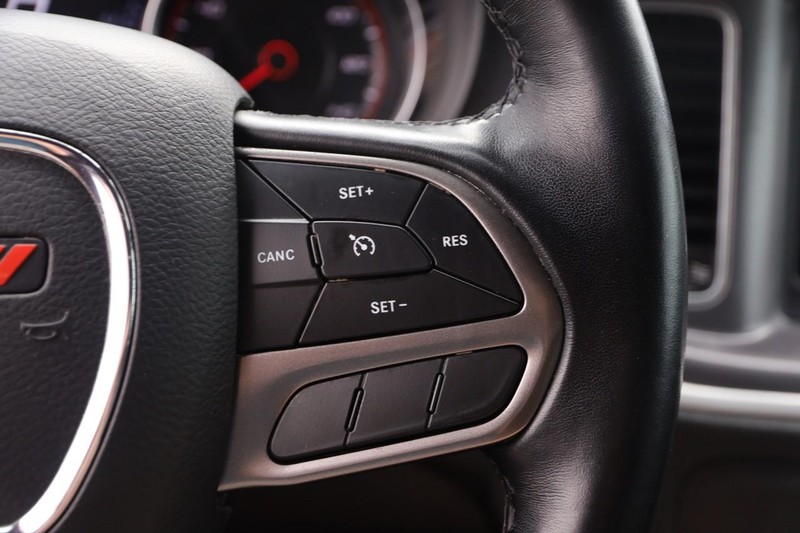 Dodge Charger Vehicle Image 13