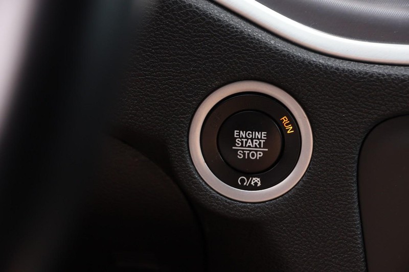 Dodge Charger Vehicle Image 15