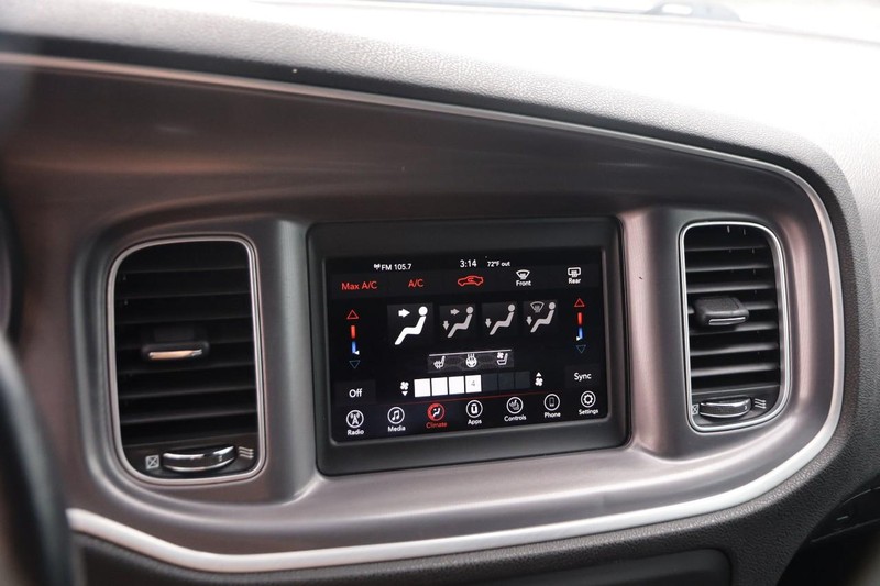 Dodge Charger Vehicle Image 16