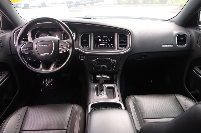 Dodge Charger Vehicle Image 20