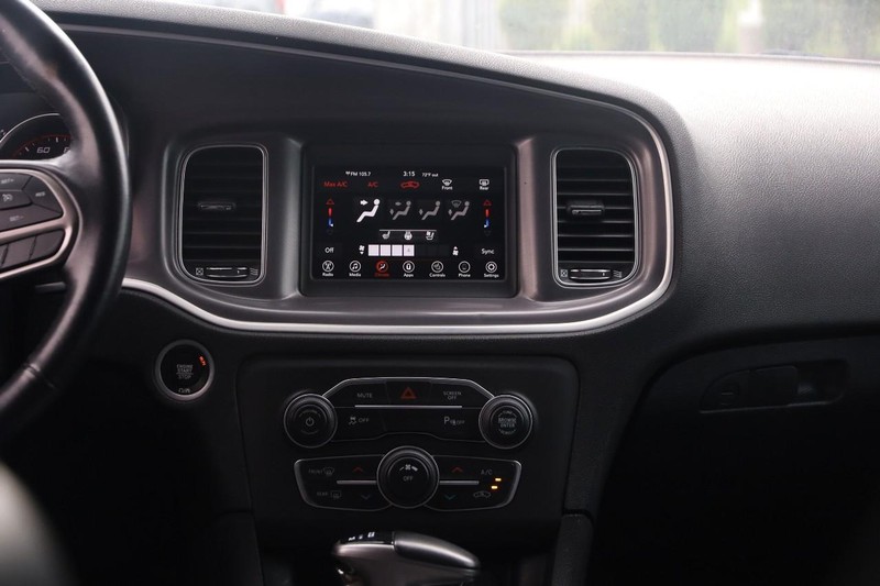 Dodge Charger Vehicle Image 23