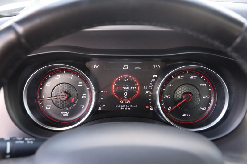 Dodge Charger Vehicle Image 14