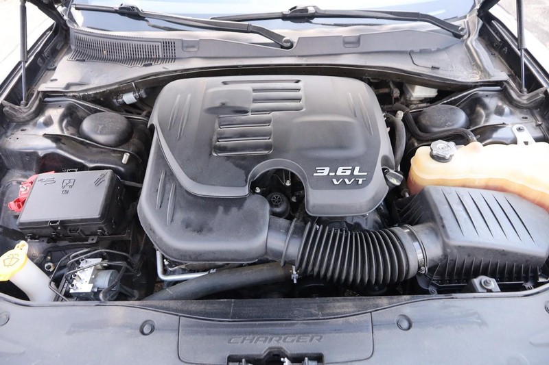 Dodge Charger Vehicle Image 26