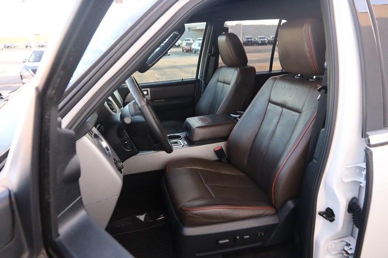 Ford Expedition Vehicle Image 09