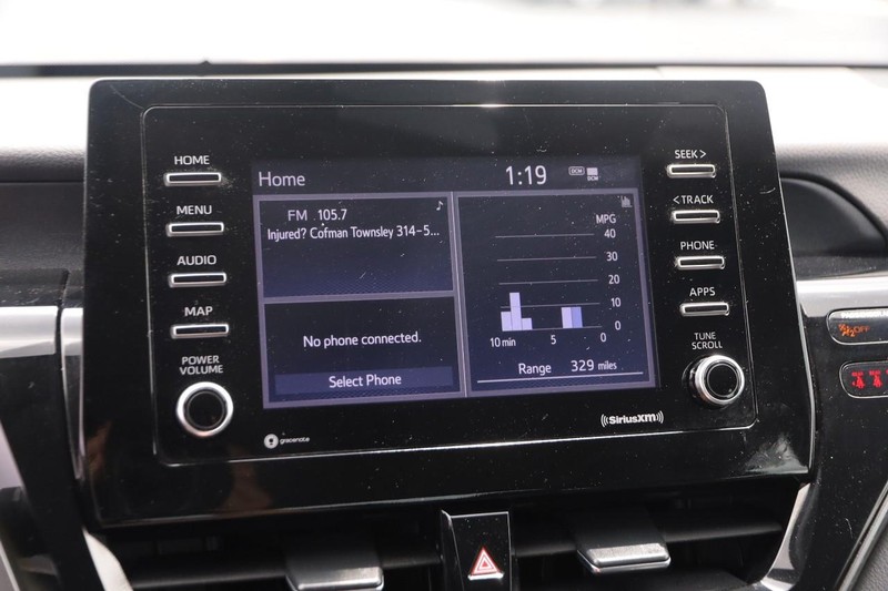 Toyota Camry Vehicle Image 14