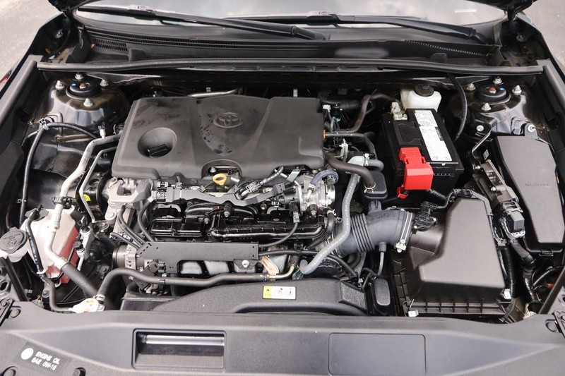 Toyota Camry Vehicle Image 25