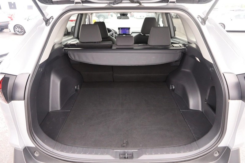 Toyota RAV4 Vehicle Image 07