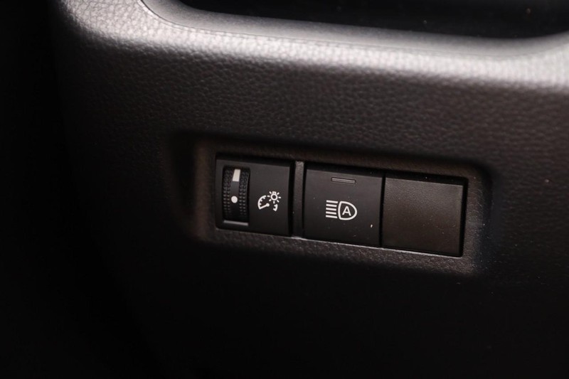 Toyota RAV4 Vehicle Image 19