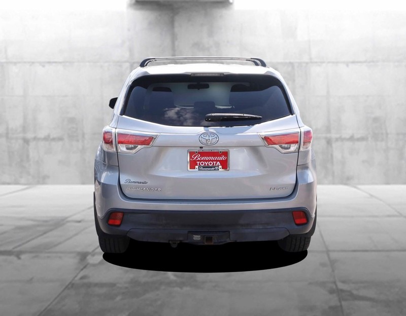 Toyota Highlander Vehicle Image 06