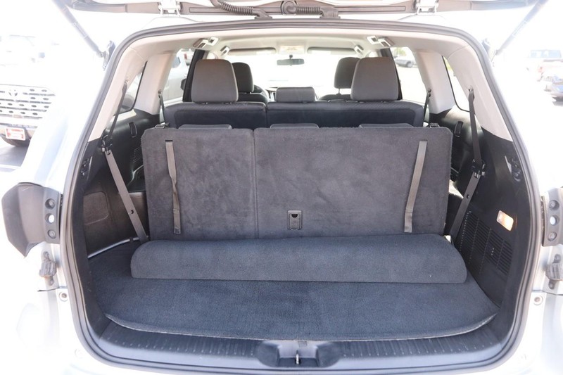 Toyota Highlander Vehicle Image 08