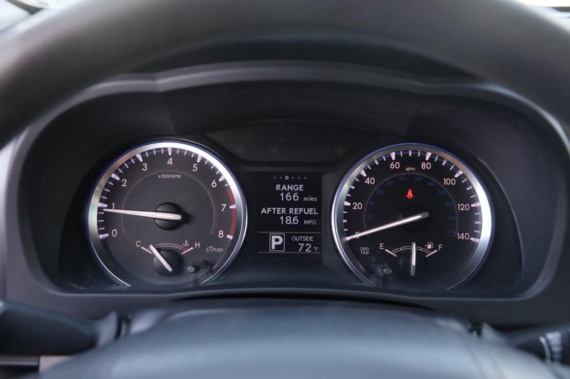 Toyota Highlander Vehicle Image 15
