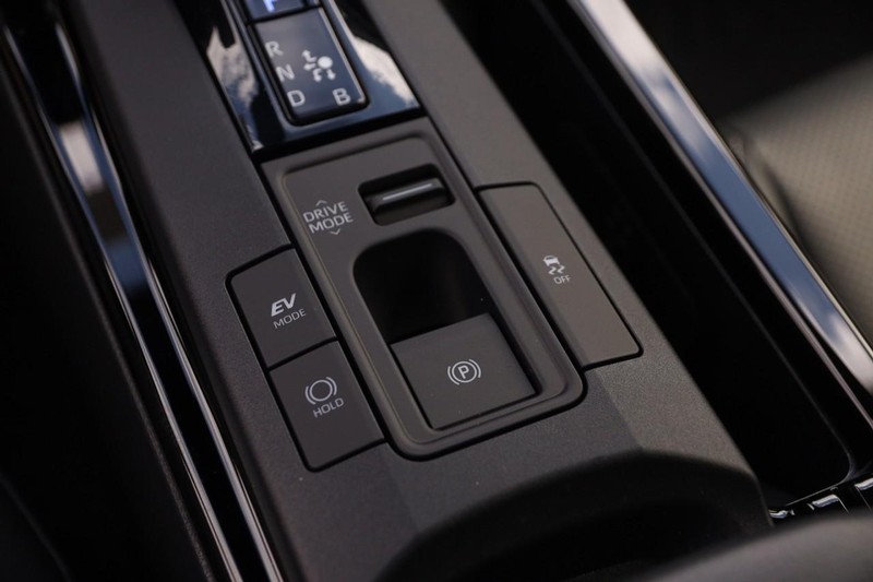 Toyota Prius Vehicle Image 19