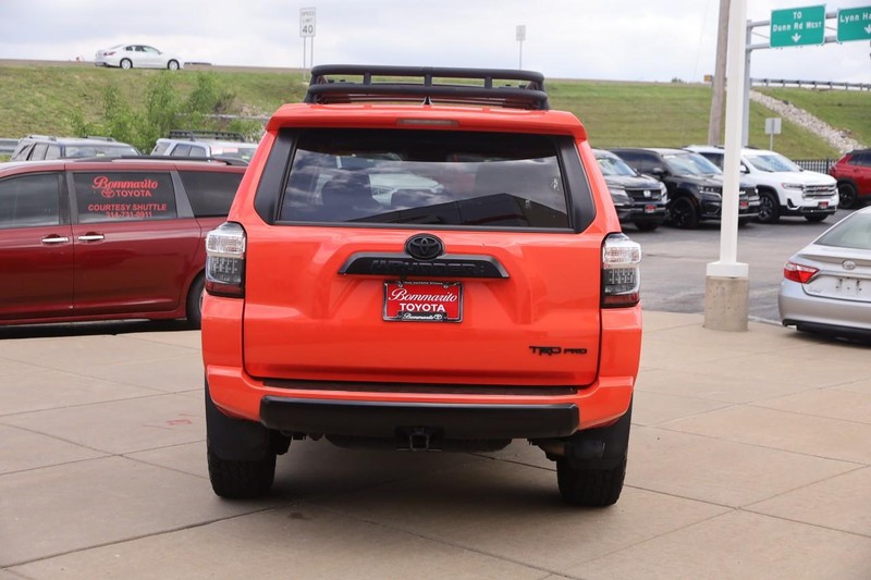 Toyota 4Runner Vehicle Image 06