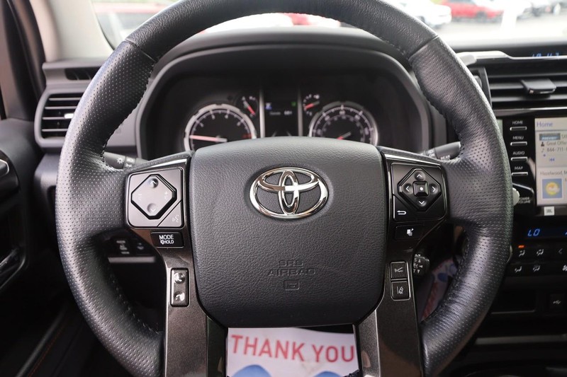 Toyota 4Runner Vehicle Image 10