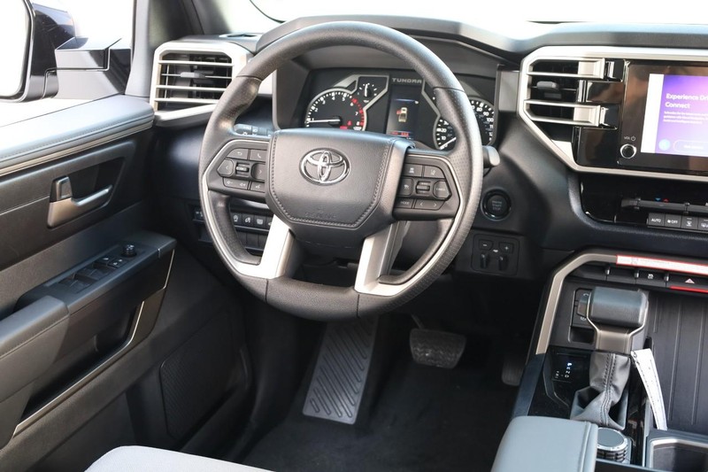 Toyota Tundra 4WD Vehicle Image 23