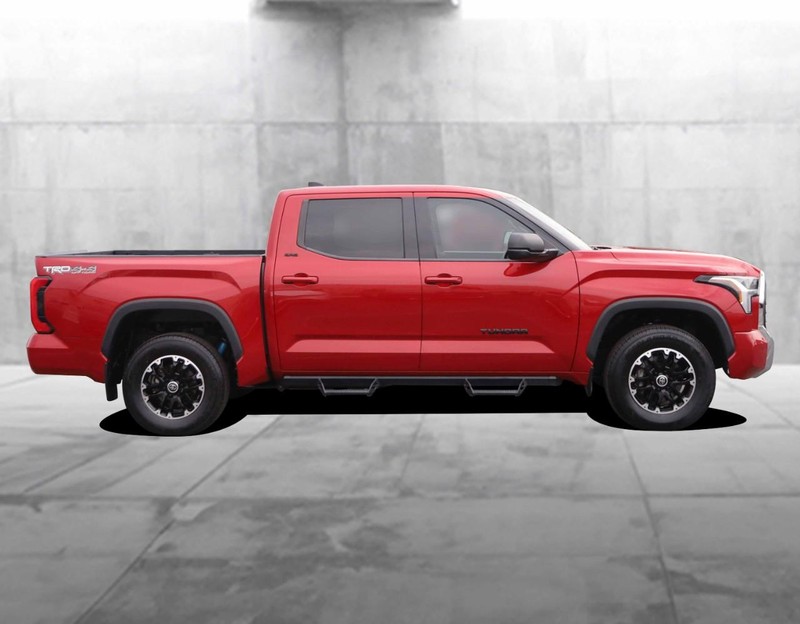 Toyota Tundra 4WD Vehicle Image 05