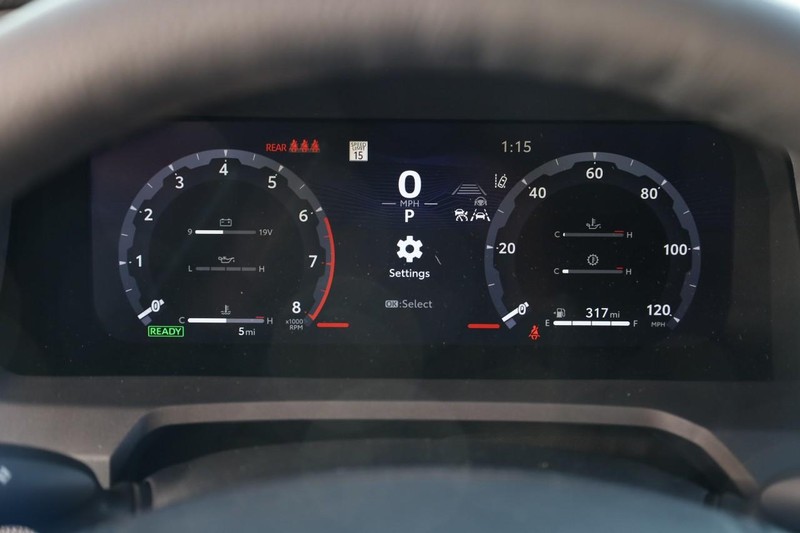 Toyota Tacoma 4WD Vehicle Image 11