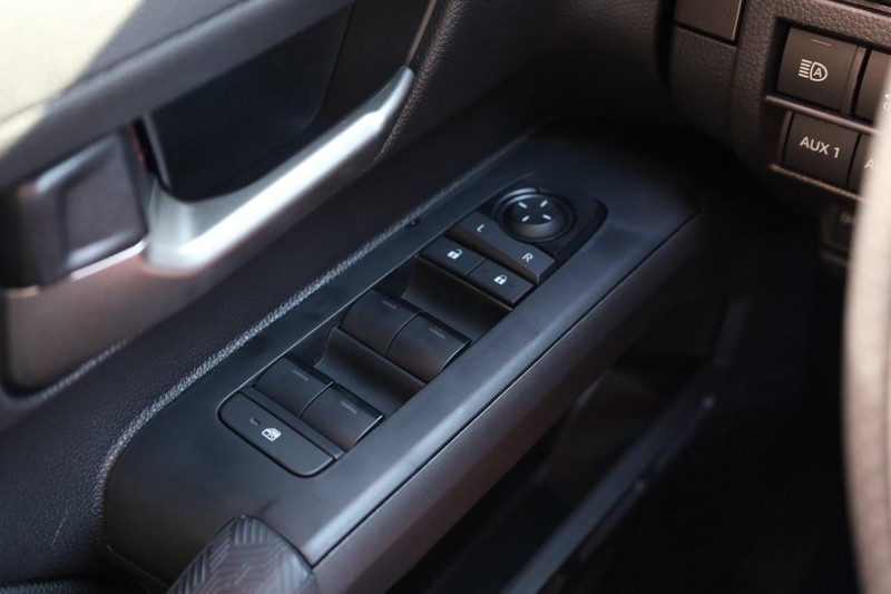 Toyota Tacoma 4WD Vehicle Image 18