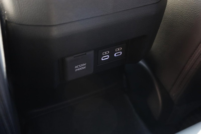 Toyota Tacoma 4WD Vehicle Image 22