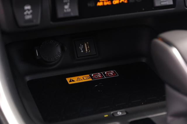 Toyota RAV4 Plug-In Hybrid Vehicle Image 18