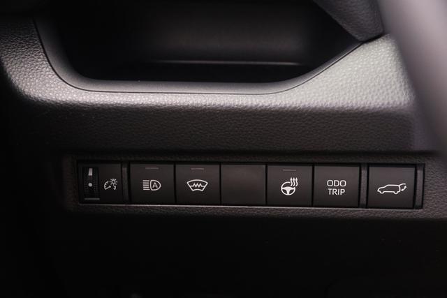 Toyota RAV4 Plug-In Hybrid Vehicle Image 20