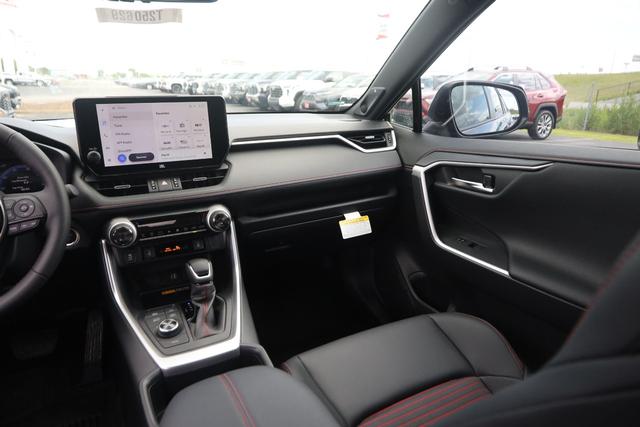 Toyota RAV4 Plug-In Hybrid Vehicle Image 25