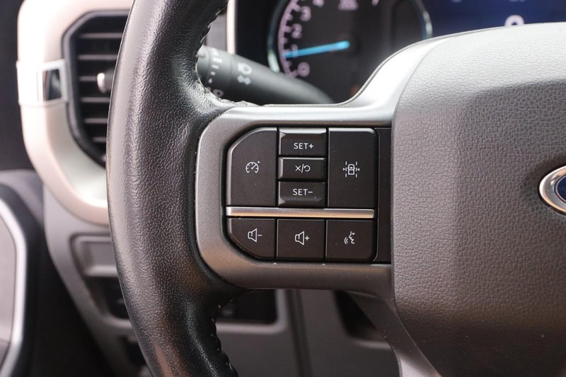 Ford F-150 Vehicle Image 10