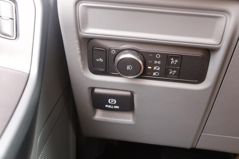 Ford F-150 Vehicle Image 17