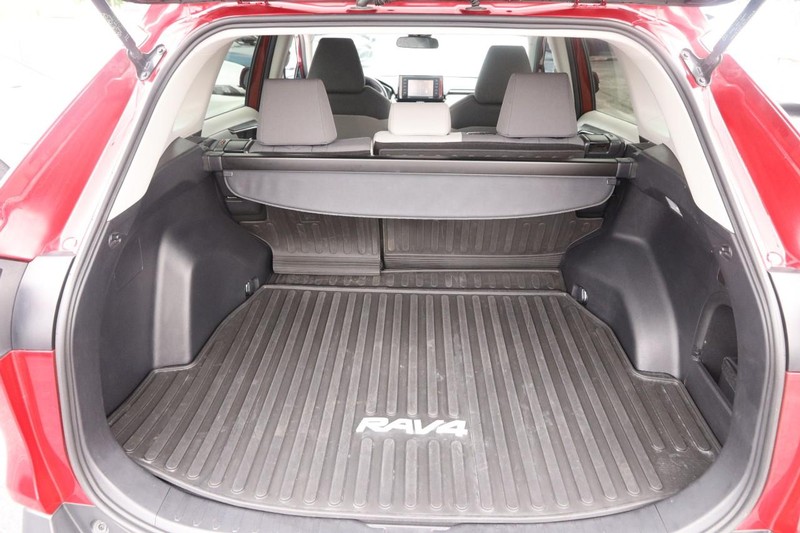 Toyota RAV4 Vehicle Image 07