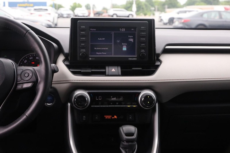 Toyota RAV4 Vehicle Image 23