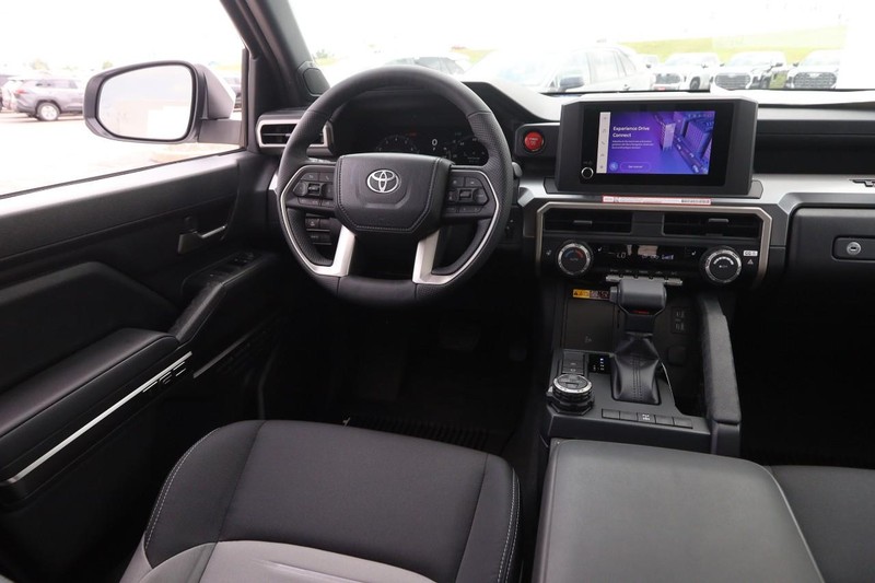 Toyota Tacoma 4WD Vehicle Image 22