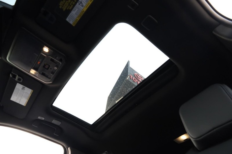 Toyota Tacoma 4WD Vehicle Image 09