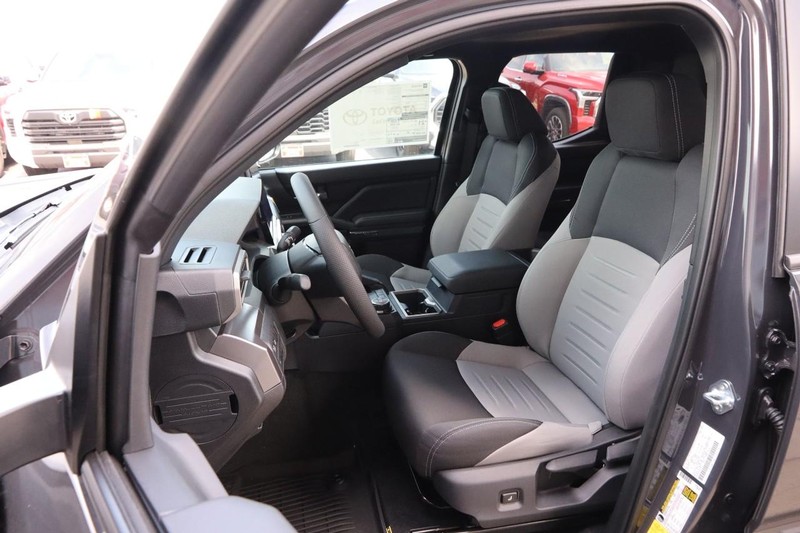 Toyota Tacoma 4WD Vehicle Image 08
