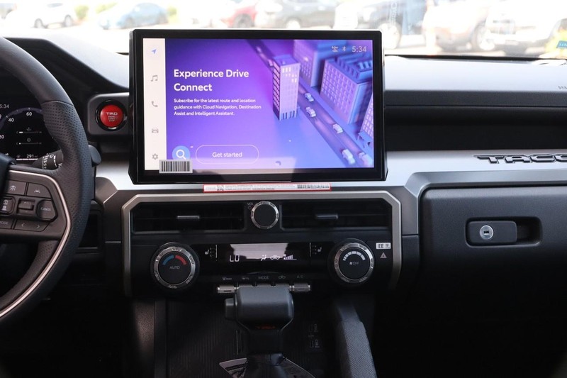 Toyota Tacoma 4WD Vehicle Image 24