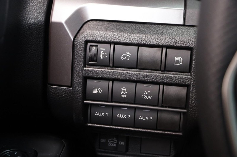 Toyota Tacoma 4WD Vehicle Image 20